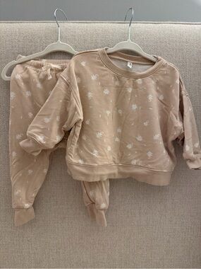 Beige Floral Kids Pajama Set - Cozy Two-Piece Sleepwear